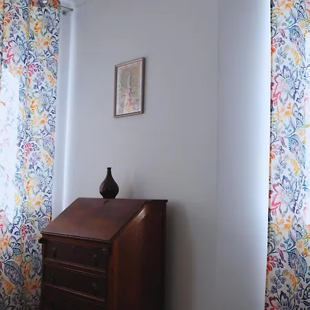 The Peaceful House ホームステイ